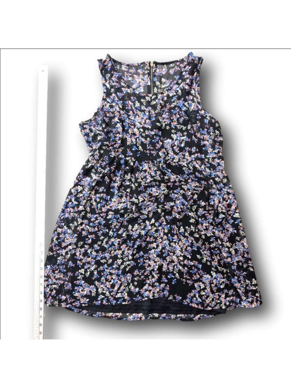 Women's EXPRESS Black Floral Mini Dress M - Picture 1 of 7